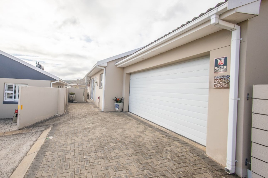 3 Bedroom Property for Sale in Nahoon Valley Park Eastern Cape